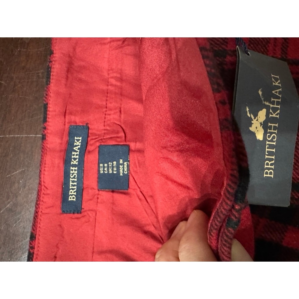 NWT BRITISH KHAkI Red Black Plaid Wrap Mini Skirt Size 8 - Picture 3 of 10